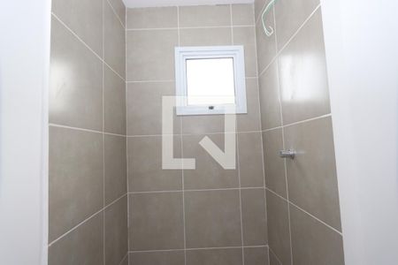 Banheiro de kitnet/studio à venda com 1 quarto, 32m² em Vila Ema, São Paulo