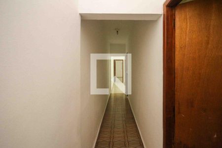 Corredor de casa para alugar com 2 quartos, 100m² em Vila Nova, São Paulo