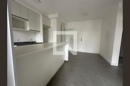 Sala de apartamento para alugar com 2 quartos, 52m² em Alphaville Empresarial, Barueri
