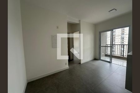 Sala de apartamento para alugar com 2 quartos, 52m² em Alphaville Empresarial, Barueri