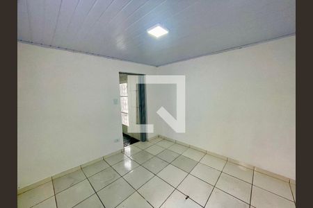 Quarto 2 de casa para alugar com 2 quartos, 44m² em Parque Santo Antonio, Guarulhos