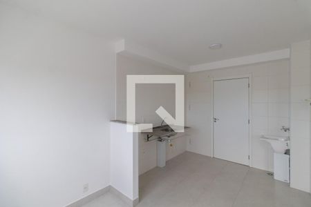 Sala e Cozinha de apartamento para alugar com 2 quartos, 32m² em Vila Nova Curuca, São Paulo