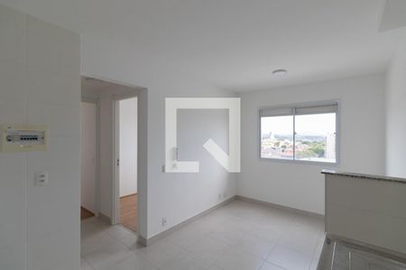 Sala e Cozinha de apartamento para alugar com 2 quartos, 32m² em Vila Nova Curuca, São Paulo
