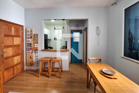 Sala de apartamento à venda com 1 quarto, 42m² em Icaraí, Niterói