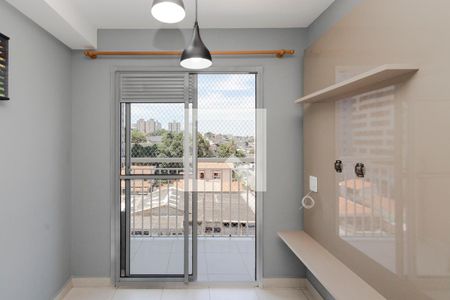 Sala Cozinha de apartamento para alugar com 1 quarto, 28m² em Vila das Belezas, São Paulo