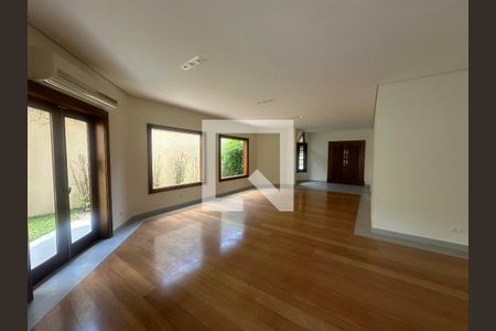 Sala de casa de condomínio à venda com 3 quartos, 362m² em Alphaville Residencial Um, Barueri