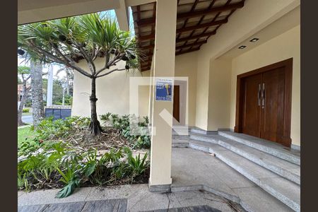 Fachada de casa de condomínio à venda com 3 quartos, 362m² em Alphaville Residencial Um, Barueri