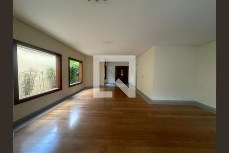 Sala de casa de condomínio à venda com 3 quartos, 362m² em Alphaville Residencial Um, Barueri