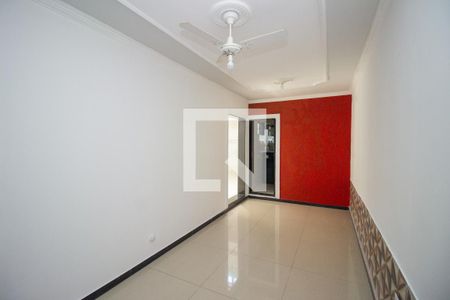 Sala de casa para alugar com 4 quartos, 300m² em Pedra Azul, Contagem