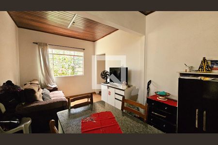 Edícula de casa à venda com 3 quartos, 347m² em Vila Virginia, Jundiaí