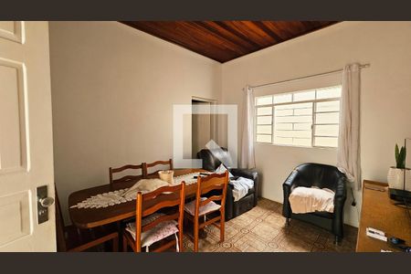 Casa à venda com 3 quartos, 347m² em Vila Virginia, Jundiaí