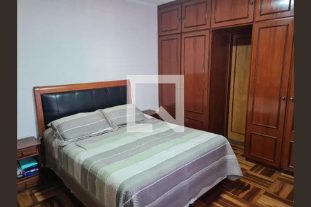 Casa à venda com 4 quartos, 280m² em Vila Santa Catarina, São Paulo