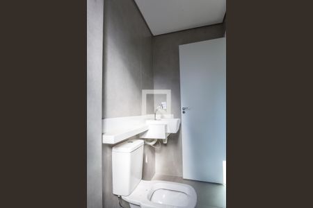 Banheiro suite 1 de apartamento à venda com 2 quartos, 68m² em Carmo, Belo Horizonte