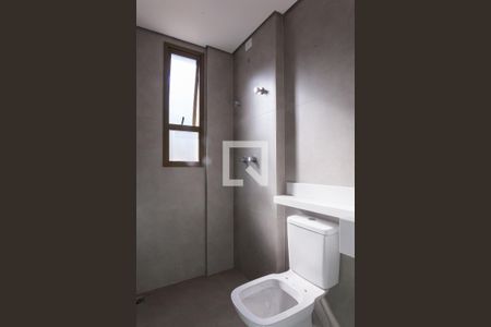Banheiro suite 1 de apartamento à venda com 2 quartos, 68m² em Carmo, Belo Horizonte