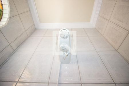 Banheiro da Suíte de casa à venda com 3 quartos, 180m² em Tropical, Contagem