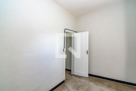 Quarto 2 de casa para alugar com 3 quartos, 80m² em Caiçaras, Belo Horizonte