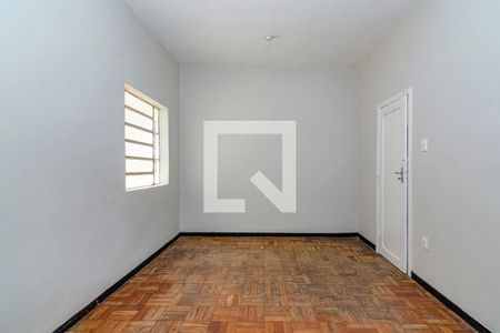 Quarto 1 de casa para alugar com 3 quartos, 80m² em Caiçaras, Belo Horizonte