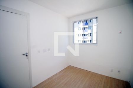 Quarto 1 de apartamento para alugar com 2 quartos, 38m² em Irajá, Rio de Janeiro