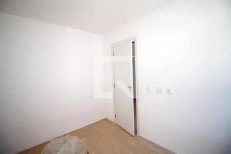 Quarto 1 de apartamento para alugar com 2 quartos, 38m² em Irajá, Rio de Janeiro