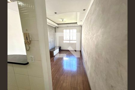 Sala de apartamento para alugar com 2 quartos, 50m² em Ponte Grande, Guarulhos