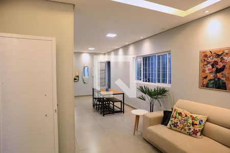 Sala/Cozinha de casa à venda com 2 quartos, 200m² em Sagrada Família, Belo Horizonte