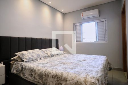 Suíte de casa à venda com 2 quartos, 200m² em Sagrada Família, Belo Horizonte