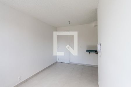 Apartamento para alugar com 2 quartos, 34m² em Parque Industrial Tomas Edson, São Paulo