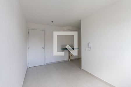 Apartamento para alugar com 2 quartos, 34m² em Parque Industrial Tomas Edson, São Paulo