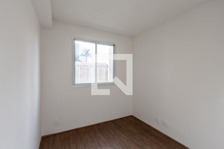 Apartamento para alugar com 2 quartos, 34m² em Parque Industrial Tomas Edson, São Paulo