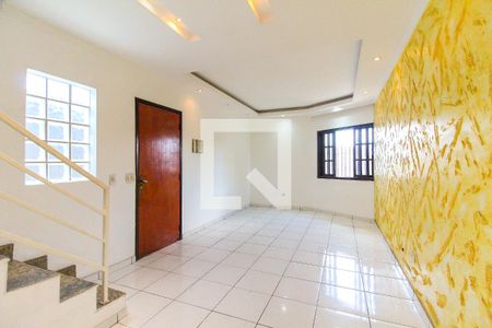 Sala de casa para alugar com 3 quartos, 150m² em Cidade Líder, São Paulo