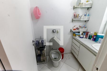 Banheiro de apartamento à venda com 2 quartos, 94m² em Real Parque, São Paulo