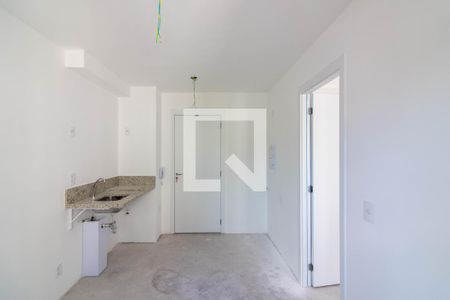 Sala/Cozinha de apartamento à venda com 1 quarto, 25m² em Vila Nova Conceição, São Paulo