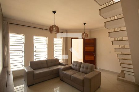 Sala  de casa para alugar com 4 quartos, 104m² em Tremembé, São Paulo