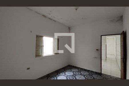 Sala de casa para alugar com 2 quartos, 100m² em Conjunto Residencial Presidente Castello Branco, Ferraz de Vasconcelos