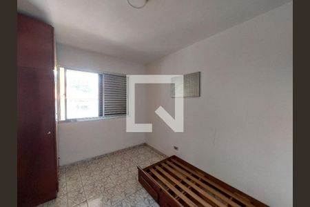 Quarto 2 de casa para alugar com 3 quartos, 125m² em Vila Marari, São Paulo