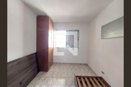 Quarto 2 de casa para alugar com 3 quartos, 125m² em Vila Marari, São Paulo