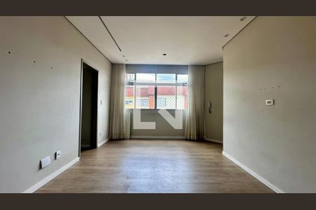 Sala  de apartamento à venda com 2 quartos, 77m² em Alto Barroca, Belo Horizonte