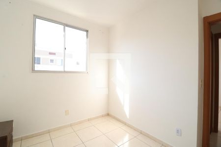Quarto 1 de apartamento para alugar com 2 quartos, 49m² em Chácaras Tubalina e Quartel, Uberlândia