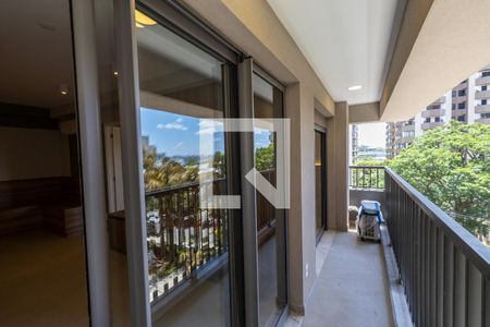 Varanda  de apartamento para alugar com 1 quarto, 53m² em Alphaville Industrial, Barueri