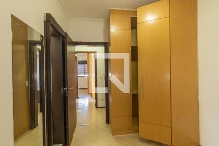 Quarto 1 de apartamento para alugar com 3 quartos, 190m² em Vila Izabel, Curitiba