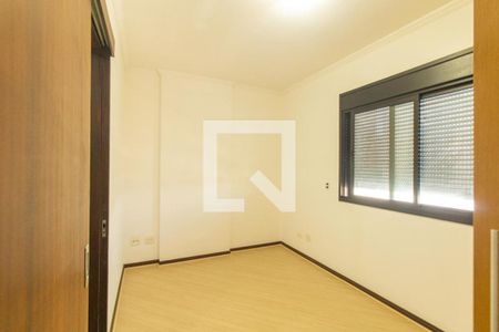 Quarto 2 de apartamento para alugar com 3 quartos, 190m² em Vila Izabel, Curitiba