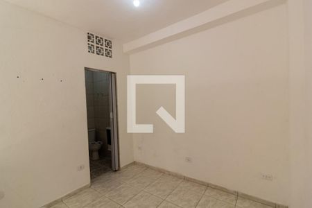Quarto de casa para alugar com 1 quarto, 20m² em Vila Marari, São Paulo