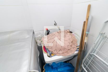 Sala/Cozinha de casa de condomínio para alugar com 2 quartos, 40m² em Conjunto Residencial José Bonifácio, São Paulo