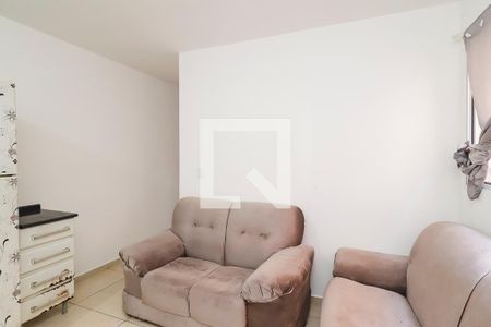 Sala/Cozinha de casa de condomínio para alugar com 2 quartos, 40m² em Conjunto Residencial José Bonifácio, São Paulo
