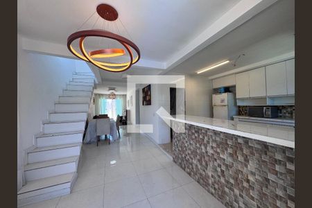 Sala de casa de condomínio à venda com 4 quartos, 180m² em Vargem Grande, Rio de Janeiro