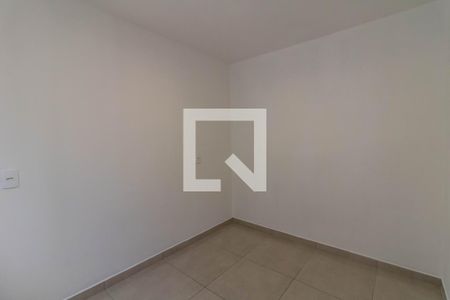 Quarto 2 de apartamento à venda com 2 quartos, 37m² em Vila das Bandeiras, Guarulhos