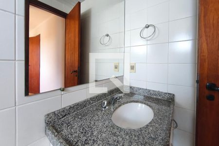 Banheiro Suíte de apartamento para alugar com 2 quartos, 79m² em Cambuí, Campinas