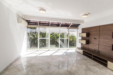 Sala de casa de condomínio à venda com 3 quartos, 530m² em Residencial Dois (Tambore), Santana de Parnaíba