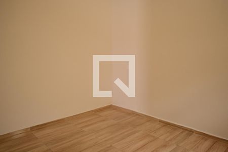 Quarto  de casa de condomínio para alugar com 2 quartos, 80m² em Jardim Sao Luiz, Suzano