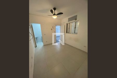 Casa para alugar com 4 quartos, 262m² em Vila Assuncao, Praia Grande
